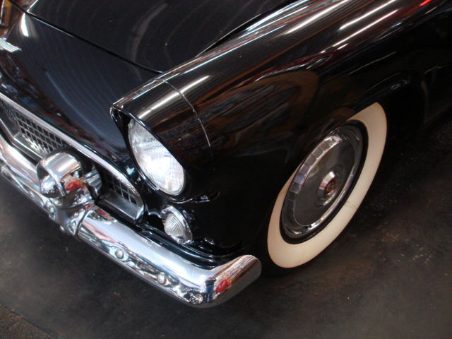 1955 Ford Thunderbird