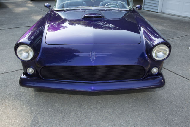 1956 Ford Thunderbird