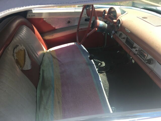 1956 Ford Thunderbird