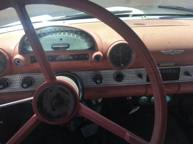 1956 Ford Thunderbird