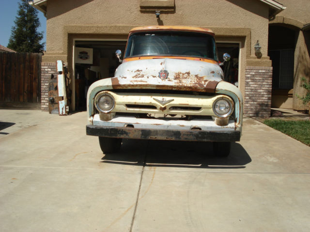 1956 Ford F-100