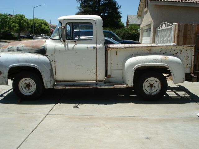 1956 Ford F-100