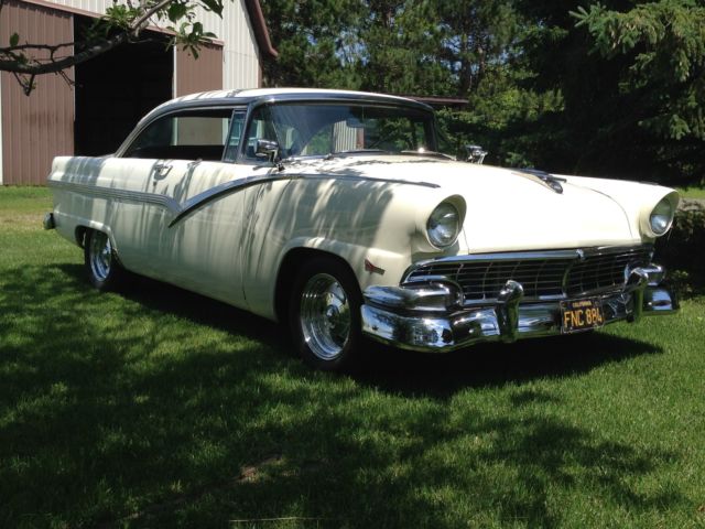 1956 White Ford Crown Victoria U/K