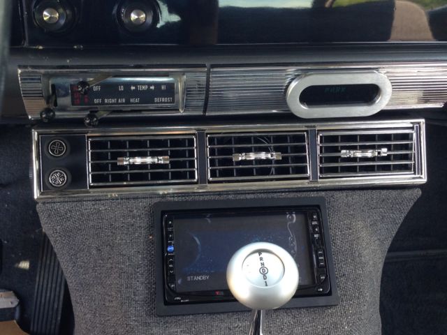 1956 White Ford Crown Victoria U/K