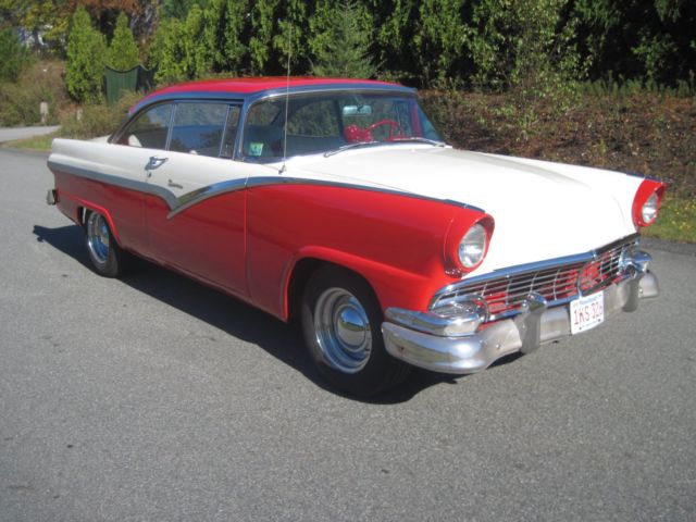 1956 Ford Fairlane
