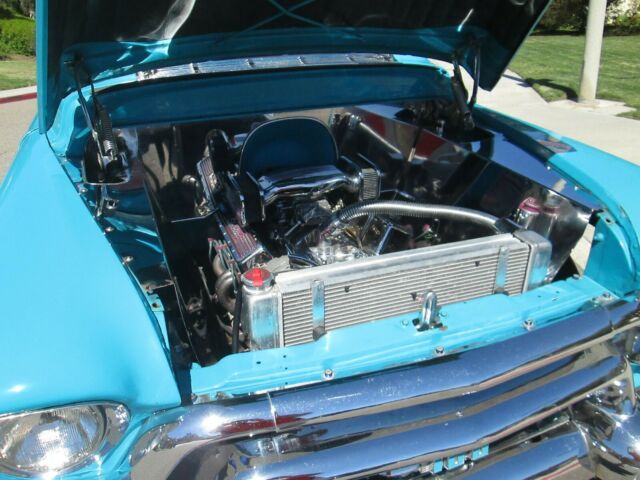 1956 blue GMC P/U