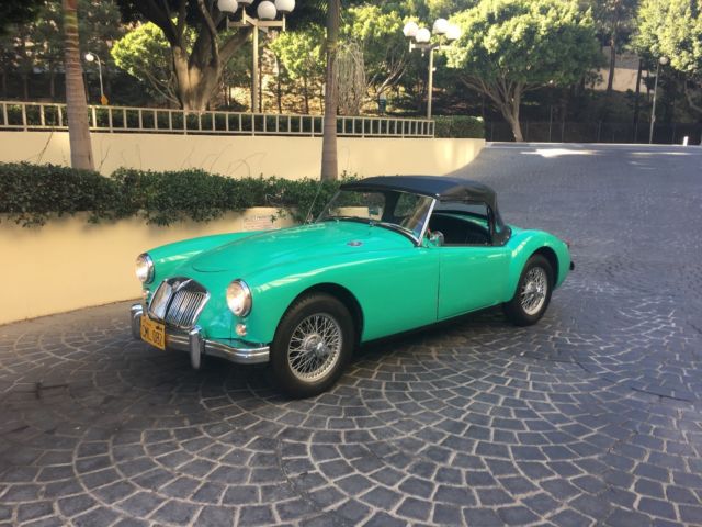 1956 tyrolite green MG MGA