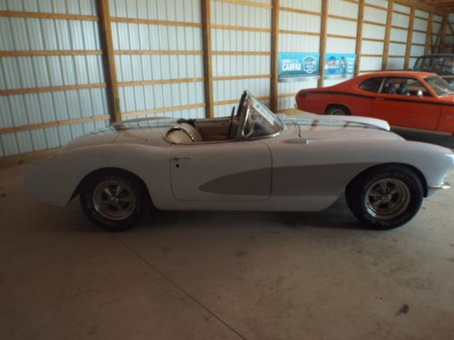 1956 White Chevrolet Corvette Convertible
