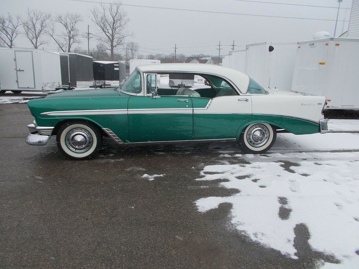1956 Chevrolet Bel Air/150/210 Sedan