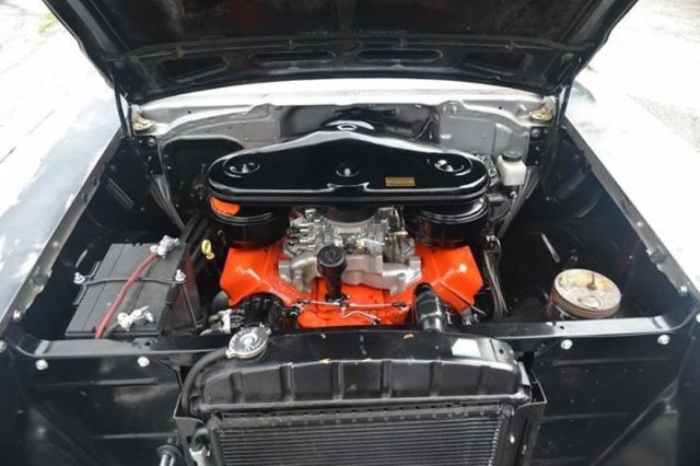 1957 Silver/white Chevrolet Bel Air/150/210 Coupe