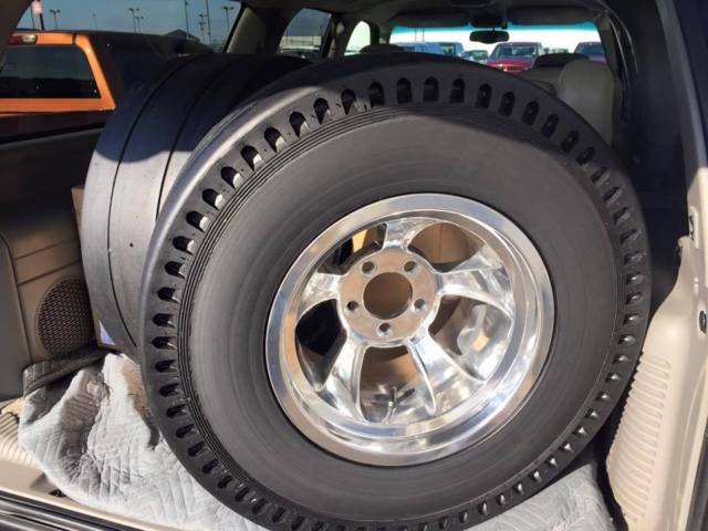 1957 primer Chevrolet Bel Air/150/210 Sedan