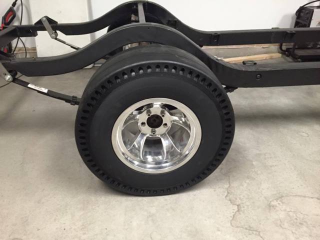 1957 primer Chevrolet Bel Air/150/210 Sedan