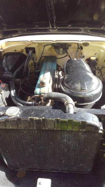 1957 Beige/ silver Chevrolet Bel Air/150/210 Sedan