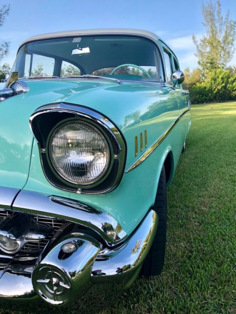 1957 Blue Chevrolet Bel Air/150/210