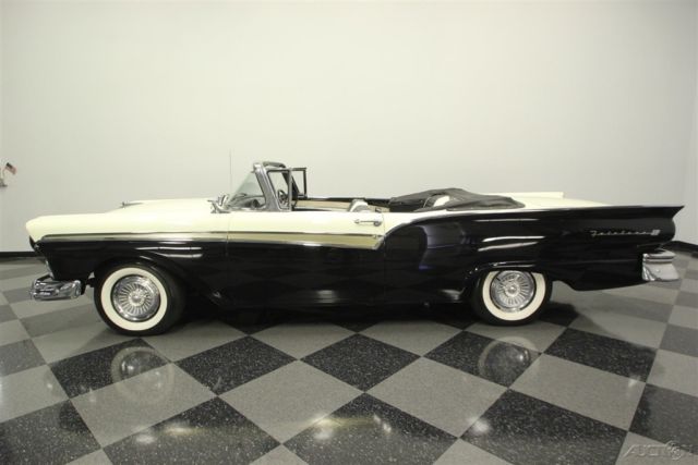 1957 Black Ford Fairlane