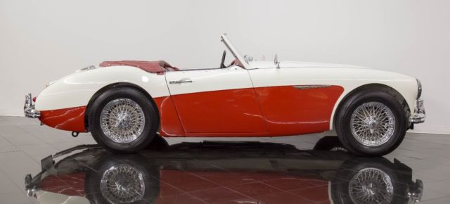 1957 Ivory White / Red Austin Healey 100/6 BN4 Roadster Convertible