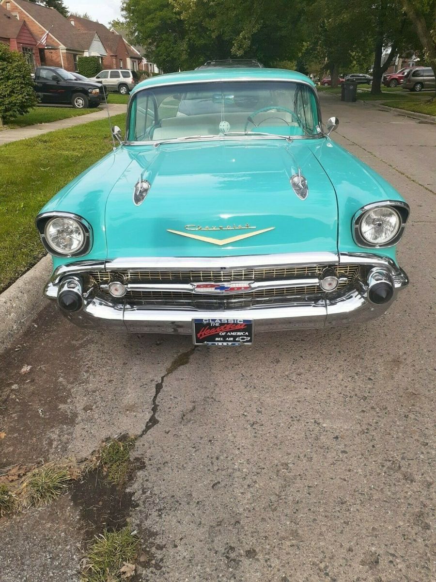 1957 Chevrolet Bel Air/150/210 Coupe