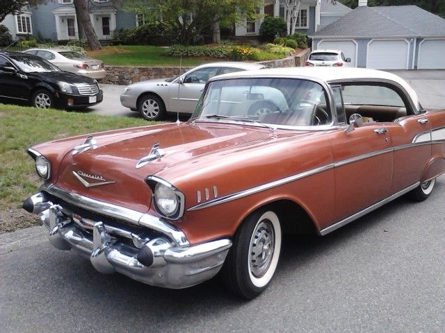 1957 Sierra Gold Chevrolet Bel Air/150/210 4 dr Sprt Hardtop