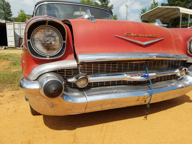 1957 Chevrolet Bel Air/150/210