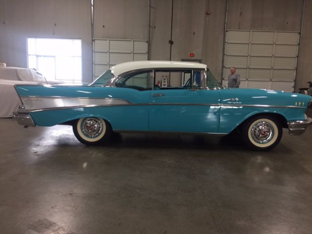 1957 Turquoise Chevrolet Bel Air/150/210