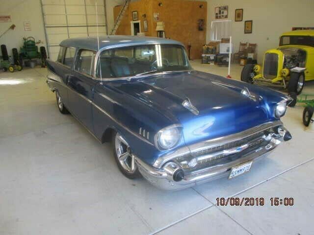 1957 Blue Chevrolet Bel Air/150/210 Wagon