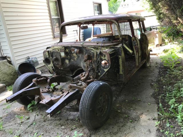 1957 Red Chevrolet Bel Air/150/210 Wagon