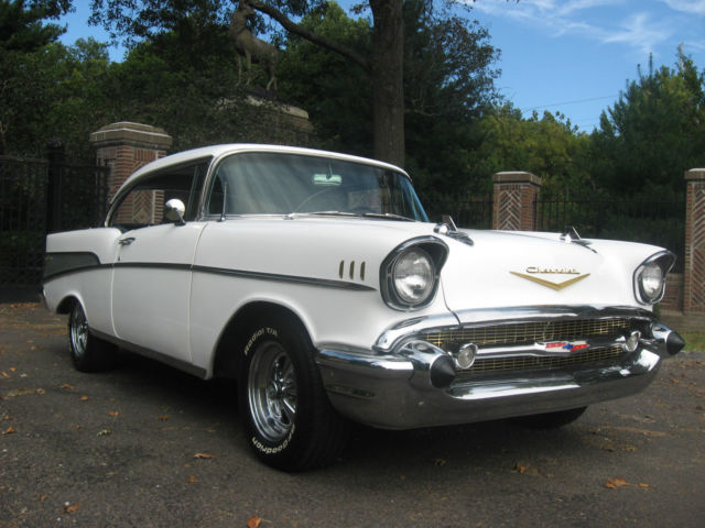 1957 White Chevrolet Bel Air/150/210 Coupe