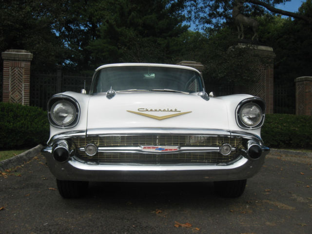 1957 White Chevrolet Bel Air/150/210 Coupe