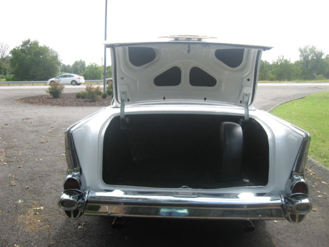1957 White Chevrolet Bel Air/150/210 Coupe