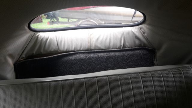 1957 yellow Volkswagen Beetle - Classic Coupe