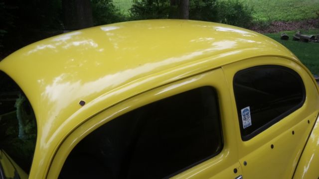 1957 yellow Volkswagen Beetle - Classic Coupe