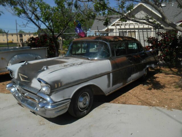 1957 Gray Chevrolet Bel Air/150/210 Sedan
