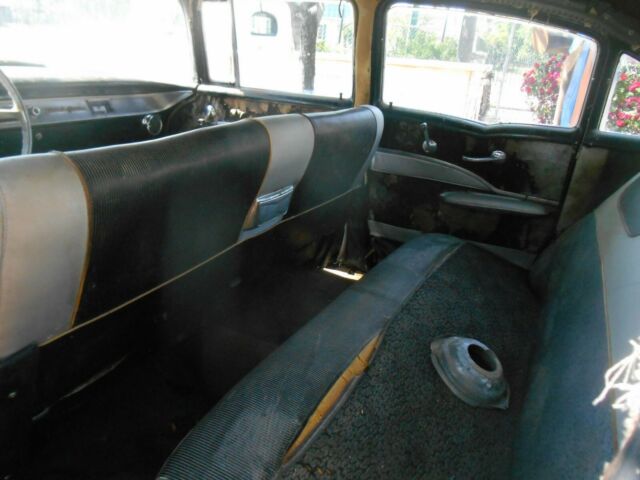 1957 Gray Chevrolet Bel Air/150/210 Sedan