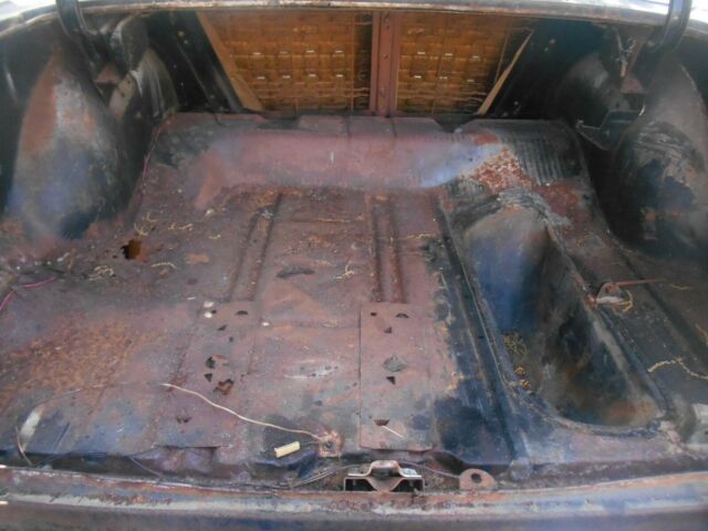 1957 Gray Chevrolet Bel Air/150/210 Sedan