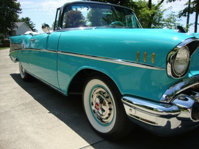 1957 Turquoise Chevrolet Bel Air/150/210 Convertible