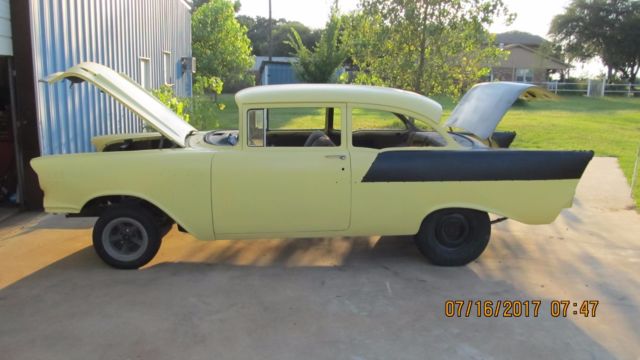 1957 Yellow Chevrolet Bel Air/150/210