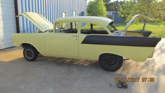 1957 Yellow Chevrolet Bel Air/150/210