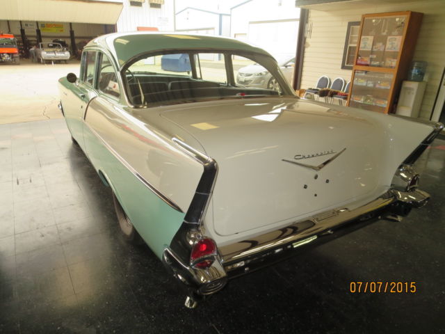 1957 Surf Green / Ivory Chevrolet Bel Air/150/210