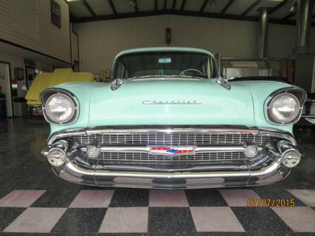 1957 Surf Green / Ivory Chevrolet Bel Air/150/210