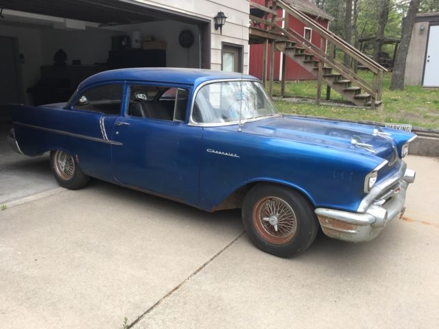 1957 Blue Chevrolet Bel Air/150/210 Sedan