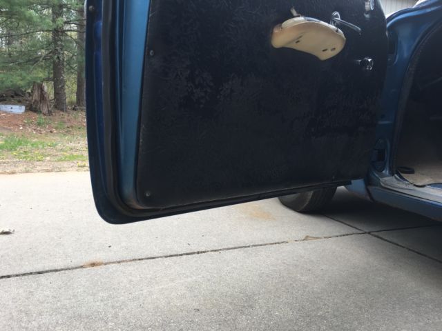 1957 Blue Chevrolet Bel Air/150/210 Sedan