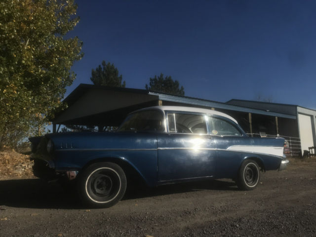 1957 Blue Chevrolet Bel Air/150/210 Sedan