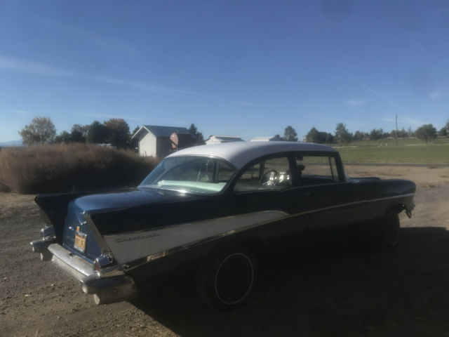 1957 Blue Chevrolet Bel Air/150/210 Sedan