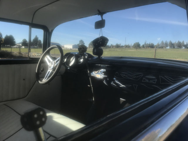 1957 Blue Chevrolet Bel Air/150/210 Sedan