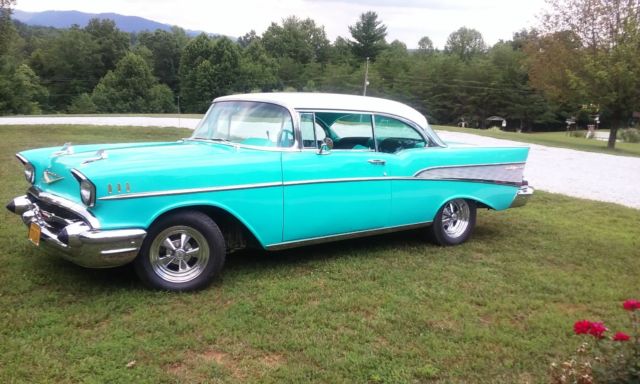 1957 Tropical Turquoise/India Ivory Chevrolet Bel Air/150/210 Two Door Hardtop