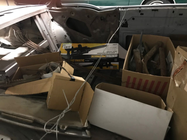 1957 Primer Chevrolet Bel Air/150/210 Coupe