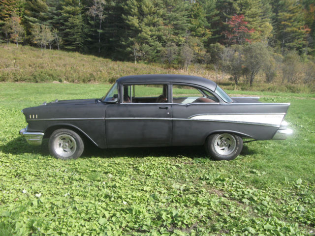 1957 Chevrolet Bel Air/150/210