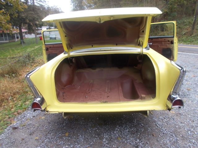 1957 Black Chevrolet Bel Air/150/210 Sedan