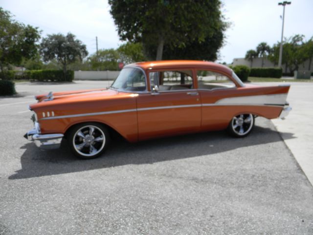 1957 Atomic orange Chevrolet Bel Air/150/210 Coupe