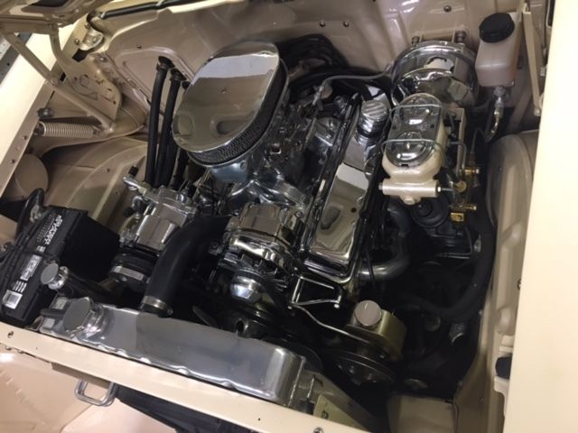 1957 Ivory Metallic Chevrolet Bel Air/150/210 Sedan